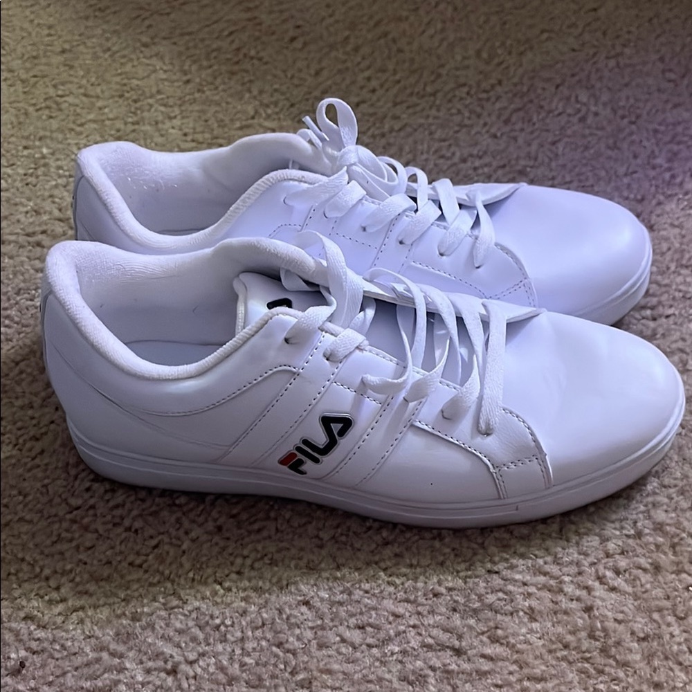 Fila White Men’s Casual Sneakers - Picture 5 of 5